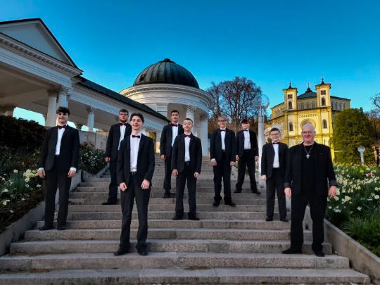 Sänger werden beim Knabenchor Hösel - Die Rheinischen Sängerknaben